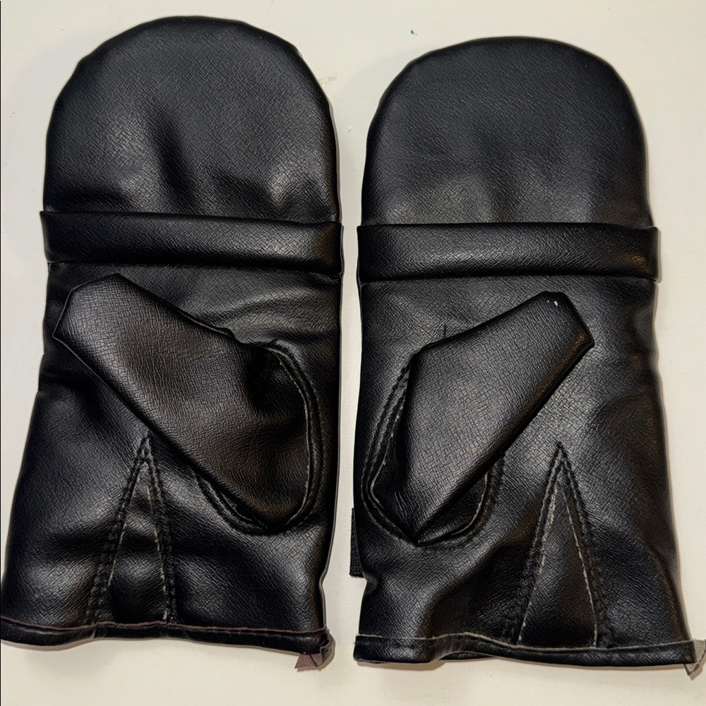 NWOT Vintage Sport Fun Physical Fitness Traditional Boxing /Sparring Gloves - Picture 4 of 5